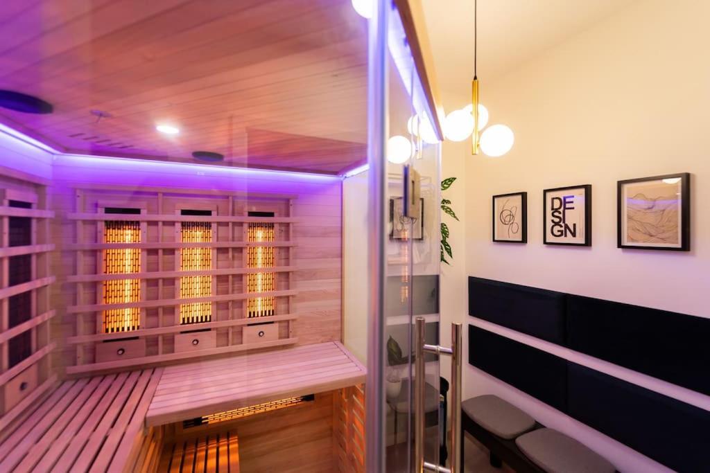 Garden Sauna *